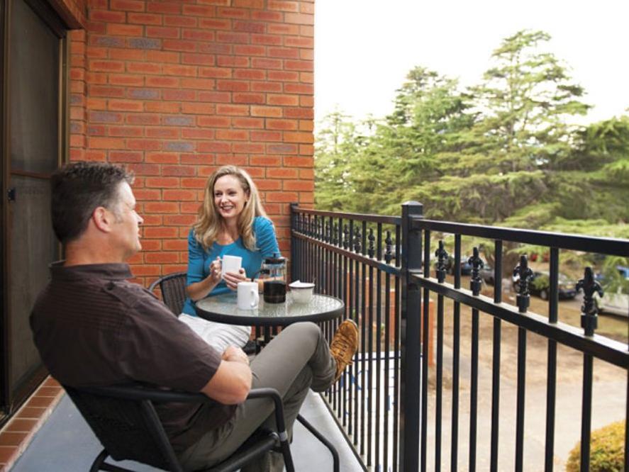 Oxley Court Serviced Apartments Canberra Buitenkant foto