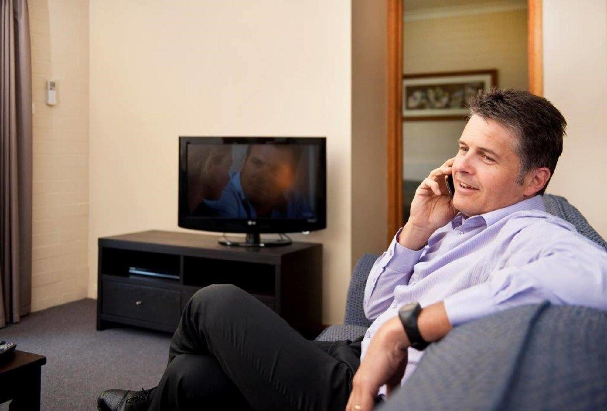 Oxley Court Serviced Apartments Canberra Buitenkant foto